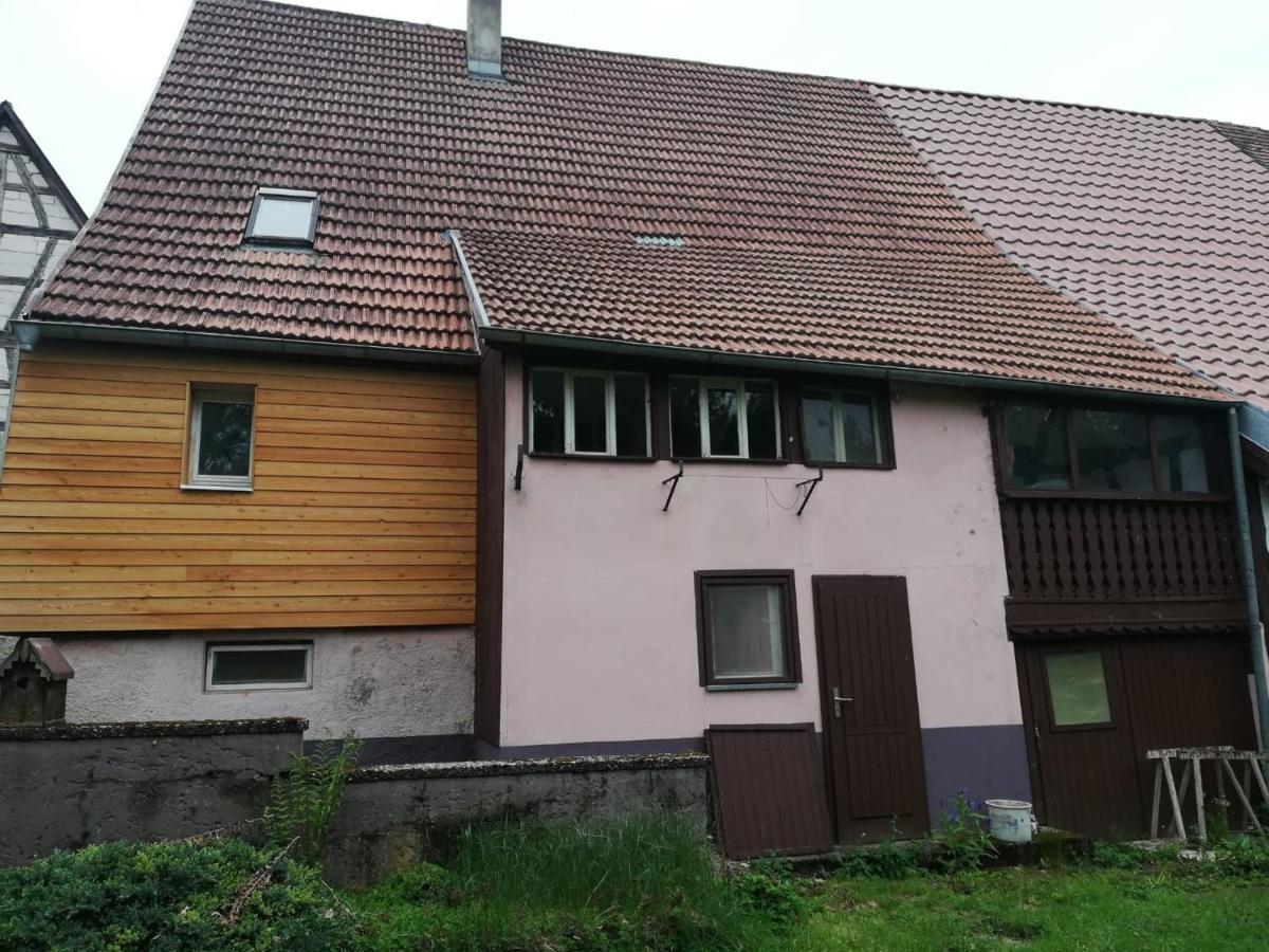 Haeusle An Der Huele Hohenstein (Reutlingen)